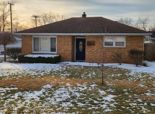 330 Greenlawn St, Ypsilanti, MI 48198