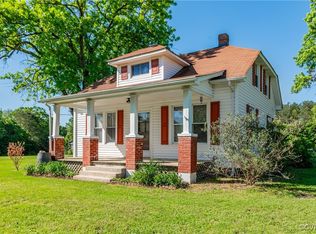 92 Grace Johnson Ln, Kents Store, VA 23084