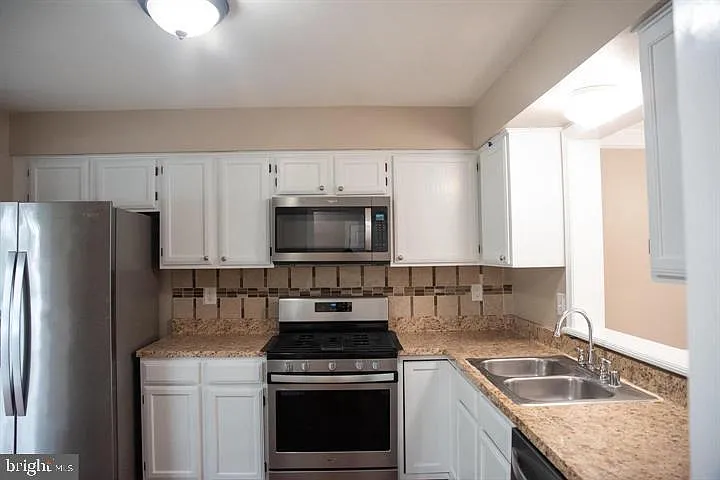 20978 Tobacco Sq — Photo 3