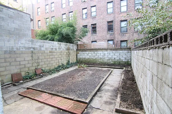 Rented by Guidance Realty Corp. | media 9