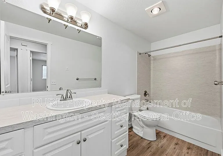 6601 S 8th St — Photo 23