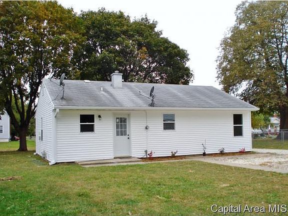 4th image of 185 Phillips St