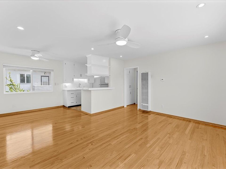 1st image of 1701 Washington Way APT 12