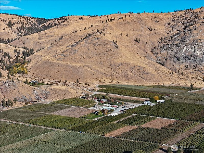 2nd image of 263 Oliver Lane
