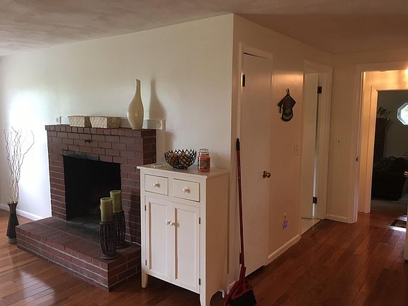 5th image of 8 Plymouth St