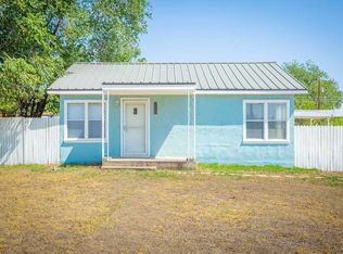 307 E Country Club Rd, Roswell, NM 88201