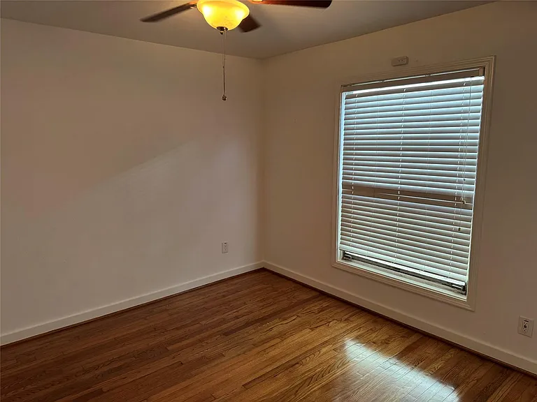 6944 Burgess St — Photo 34