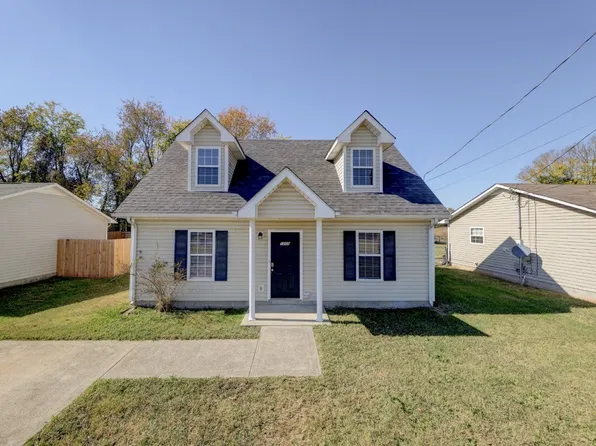 1005 Shadow Ridge Ave, Oak Grove, KY 42262