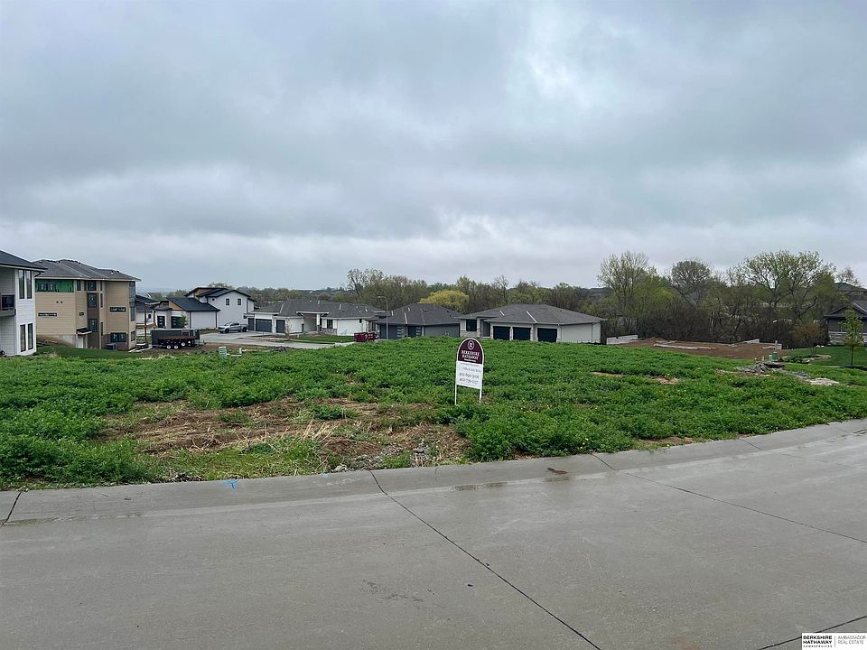 2nd image of 88 Summer Hill Farm