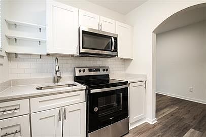 1st image of 931 Rubel St #16239114