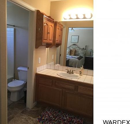 5th image of 2051 E Jeffrey Dr