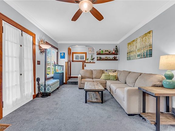 4th image of 4511 W 228th St