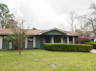 411 W 18th Ct, Lynn Haven, FL 32444