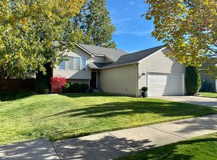 6832 N Calispel Dr, Coeur D Alene, ID 83815