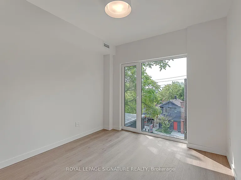 1254 Davenport Rd #4 — Photo 19