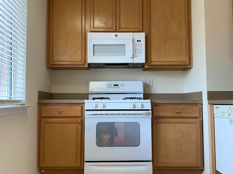 1805 William St #205 — Photo 6