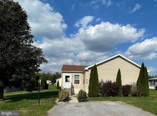 22 Maizefield Dr, Shippensburg, PA 17257