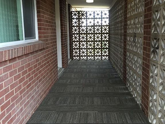 3rd image of 2665 S Highland Dr #G