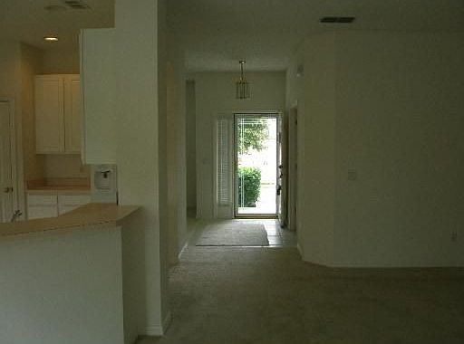 4th image of 895 Moonluster Dr
