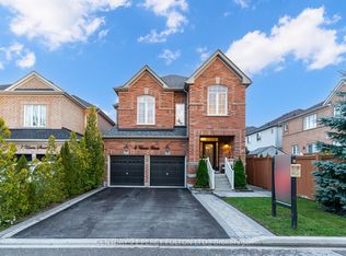 9 Urwin St, Ajax, ON L1T 0G7