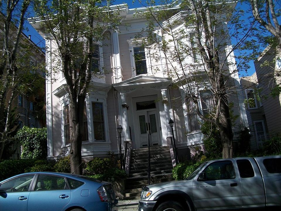 58 Liberty Street/front entrance