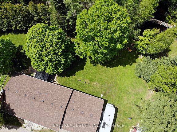 2nd image of 1017 Clement Lake Rd