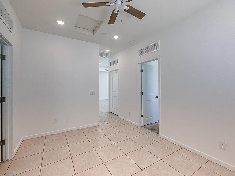 12362 W State Ave — Photo 11
