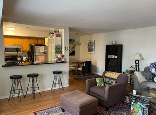 744 Lombard St #3, Philadelphia, PA 19147