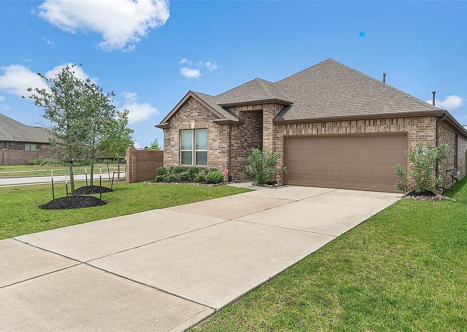 1st image of 3136 Laurel Bend Ln