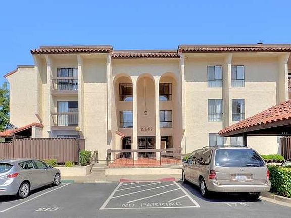 2nd image of 39887 Cedar Blvd Unit 154