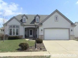 3815 Stillwater Cir, Waukesha, WI 53189