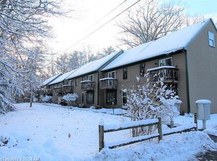 16 Laurene Dr APT 2, Old Orchard Beach, ME 04064