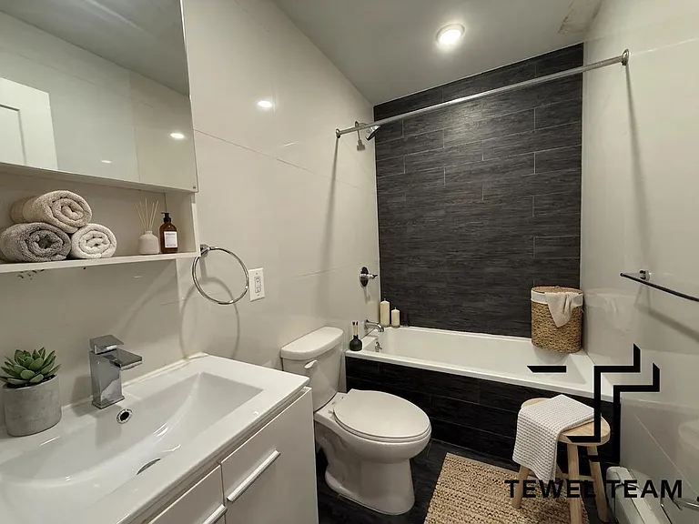 2067 Adam C Powell Blvd #3C — Photo 13