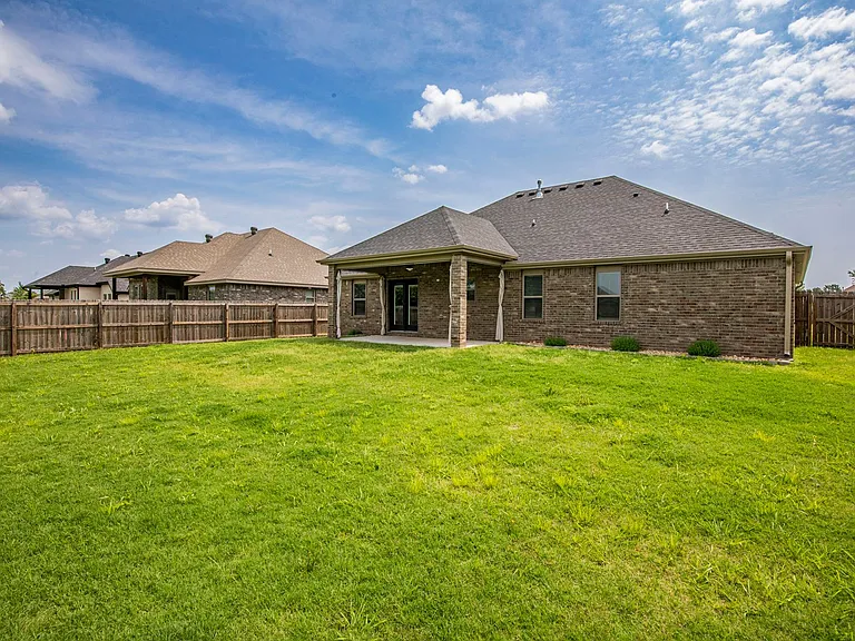 870 Bob Glen Cir — Photo 22