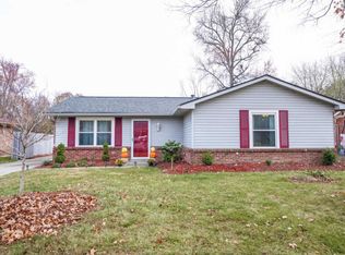10813 Waycross Ave, Louisville, KY 40229