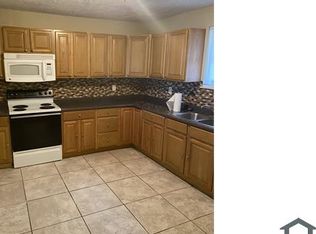 2188 Canal St, Port Arthur, TX 77640