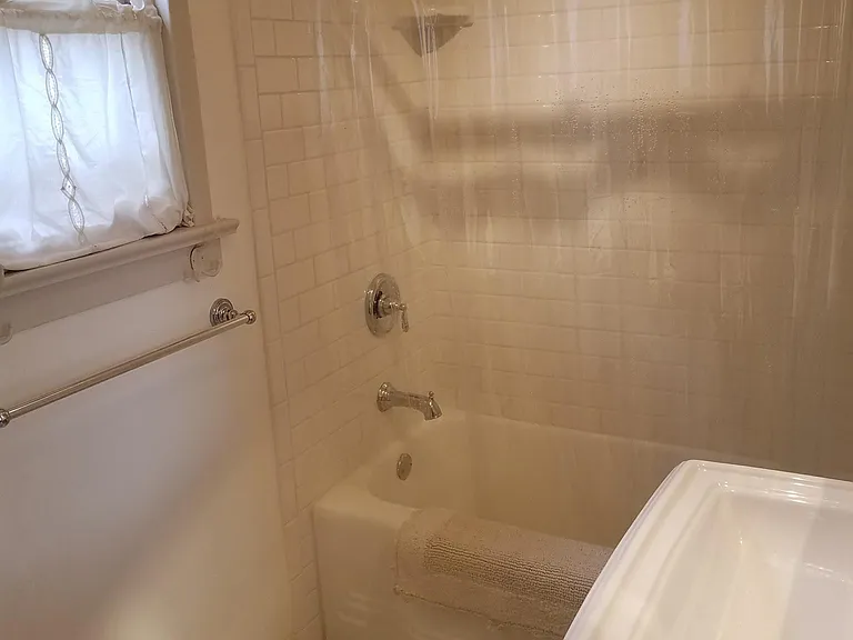 678 Normal Ave — Photo 16