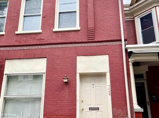 724 N Queen St #B, Lancaster, PA 17603