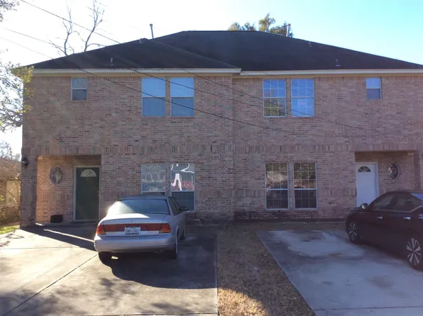 10441 Wicklowe St, Houston, TX 77016