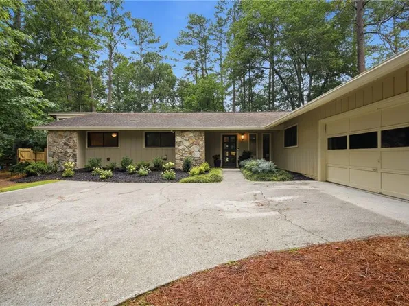 250 Rhine Dr, Johns Creek, GA 30022