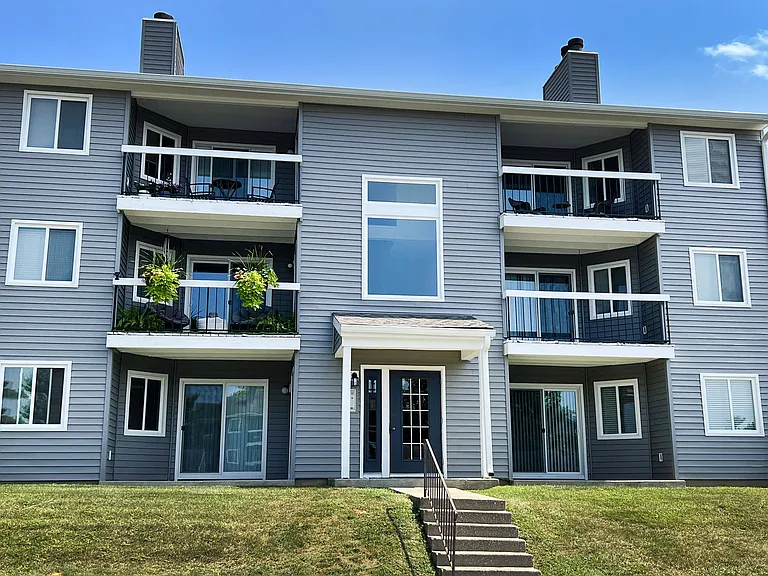 Deercross Apartments — Photo 6