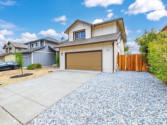 4th image of 1143 Araquipa Ct