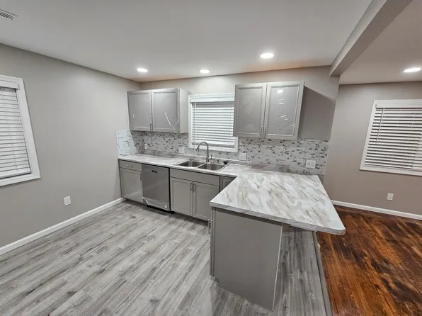 2323 S Hunter Rd #2323, Indianapolis, IN 46239