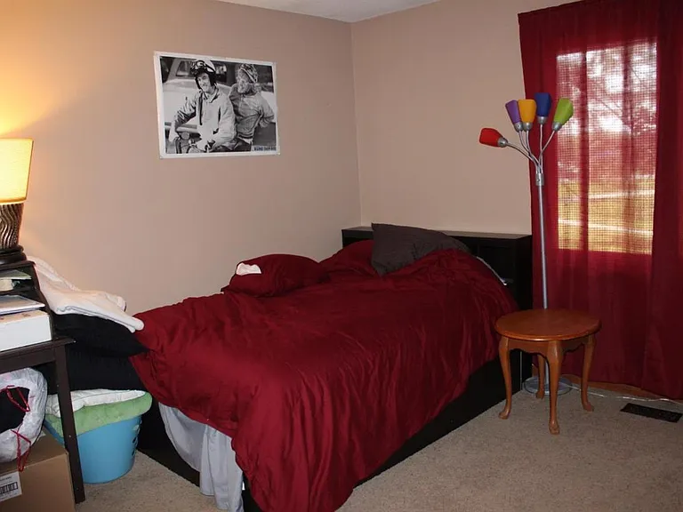 Back west side bedroom.
