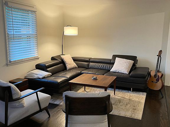 3rd image of 1814 Gardner Dr
