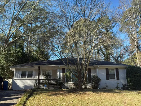 2589 Wood Valley Dr, East Pt, GA 30344