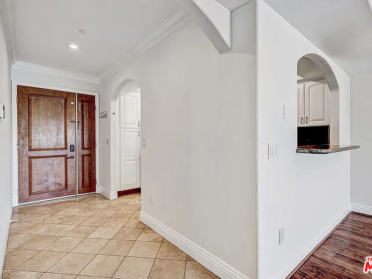 1520 S Shenandoah St #304 — Photo 9