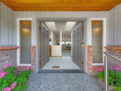 8059 Comox Road, Blaine, WA, 98230