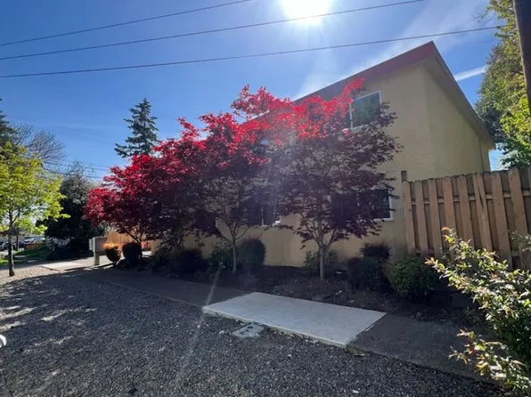 540alm, 540 Almaden St APT 10, Eugene, OR 97402