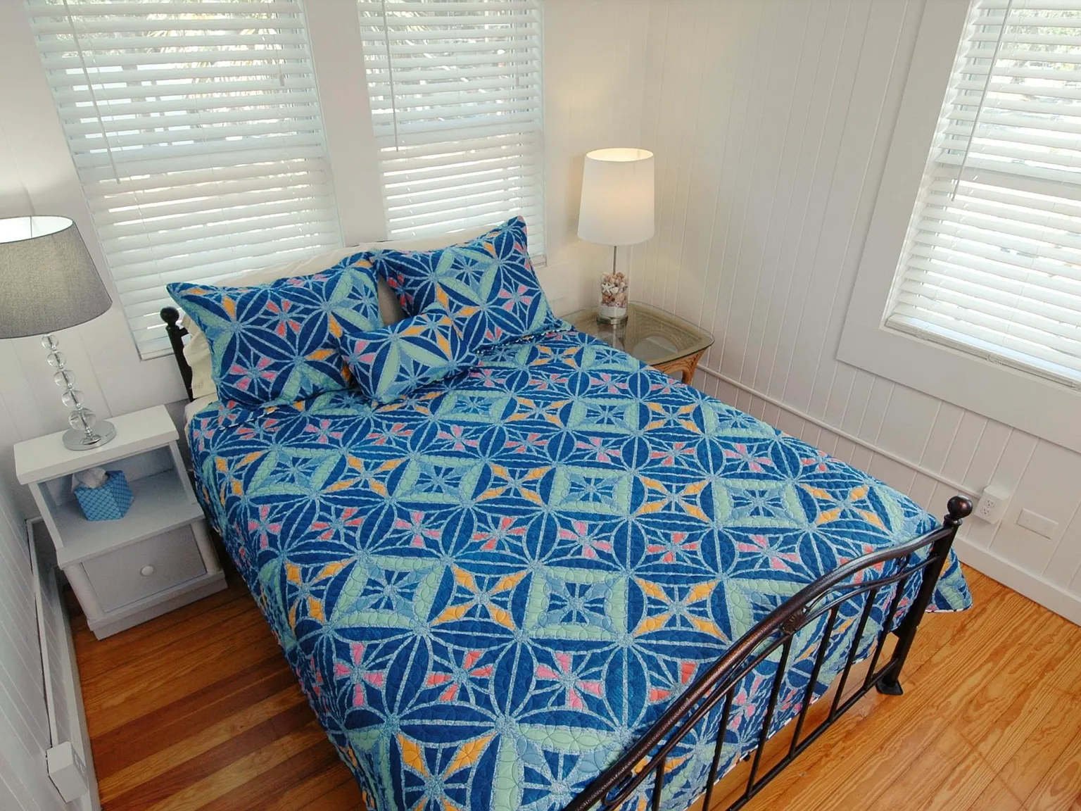 2 bed, 1070 sqft, $3,350 — Photo 4